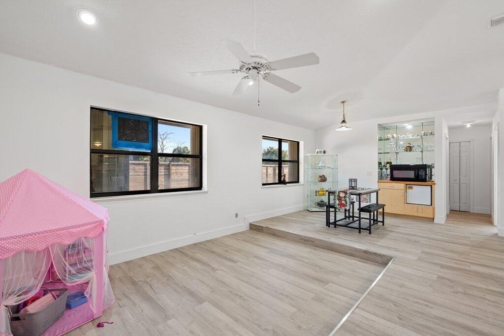 434 Sw Jeanne Avenue - Photo 15