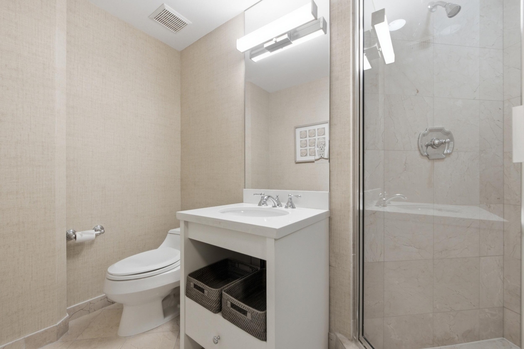 9595 Collins Avenue - Photo 29