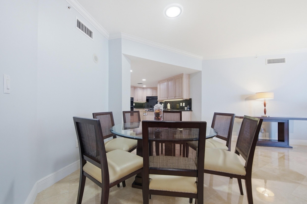 9595 Collins Avenue - Photo 16