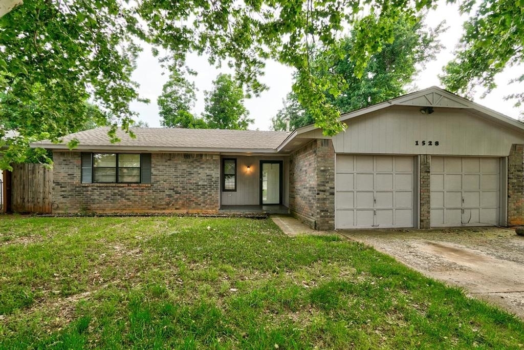 1528 Apollo Road - Photo 0