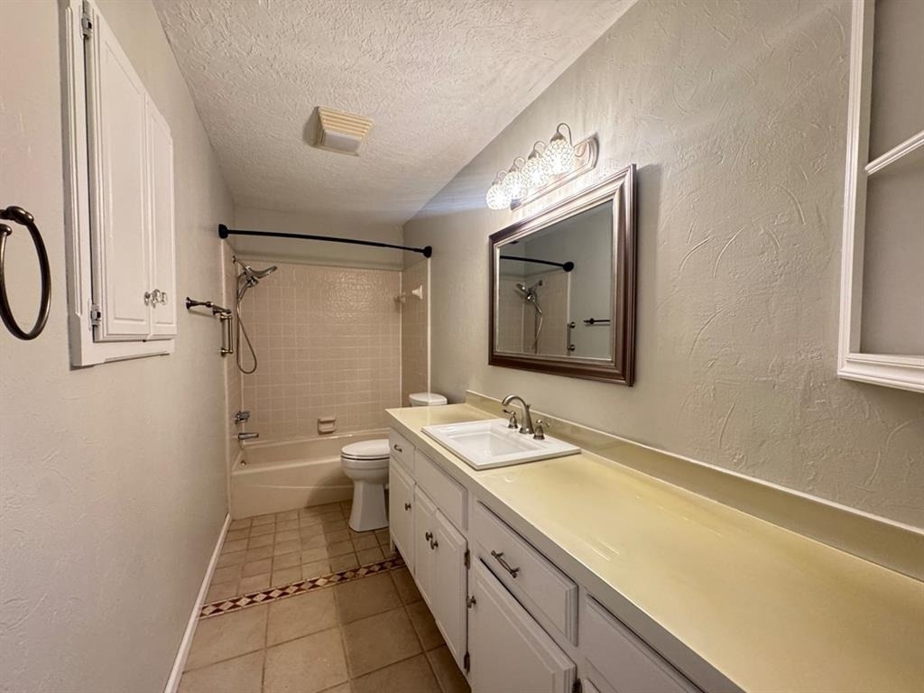 905 Rambling Oaks Drive - Photo 13