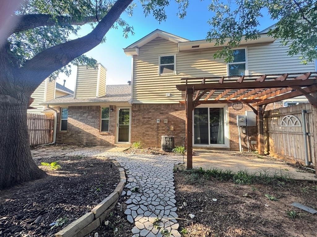 905 Rambling Oaks Drive - Photo 18