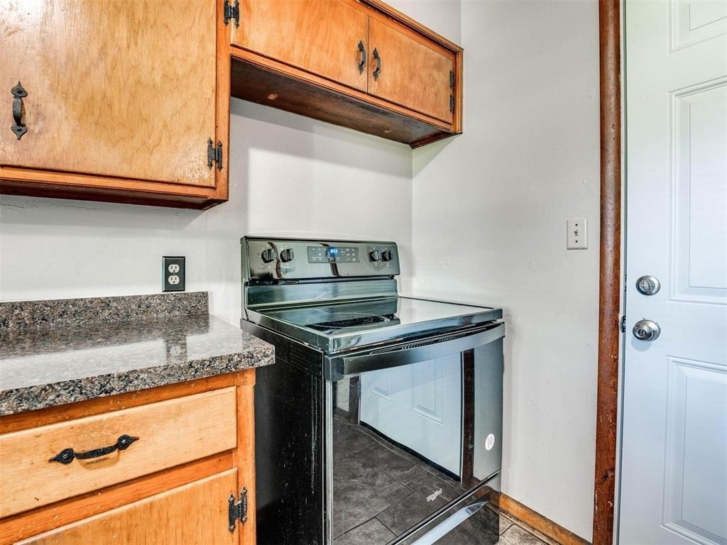 1800 Melrose Drive - Photo 14