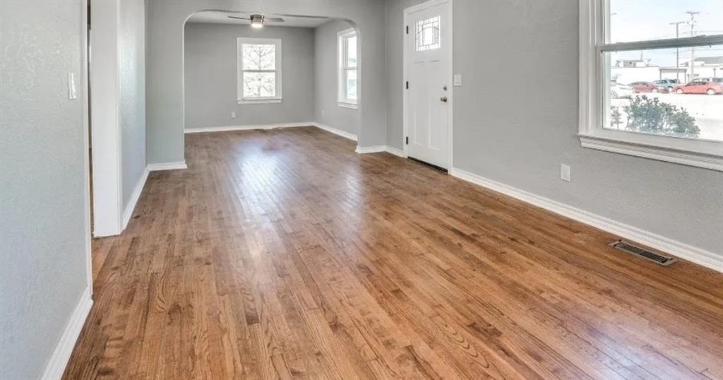228 W Fairchild - Photo 1