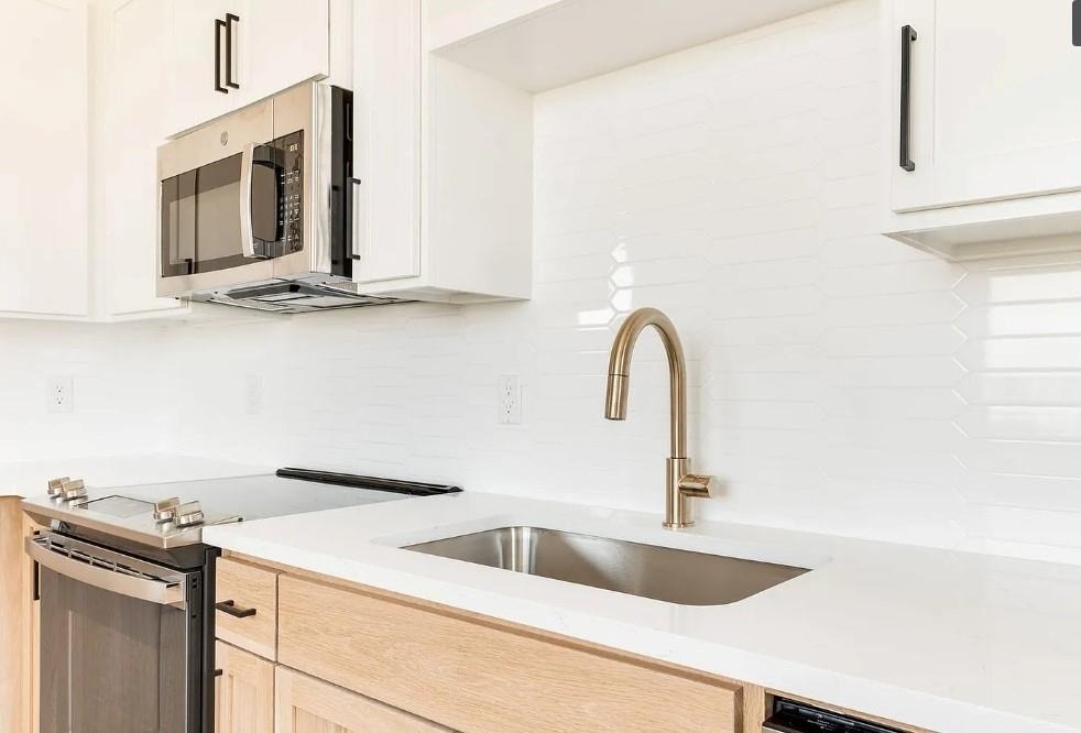 1701 Wheeler Street - Photo 1