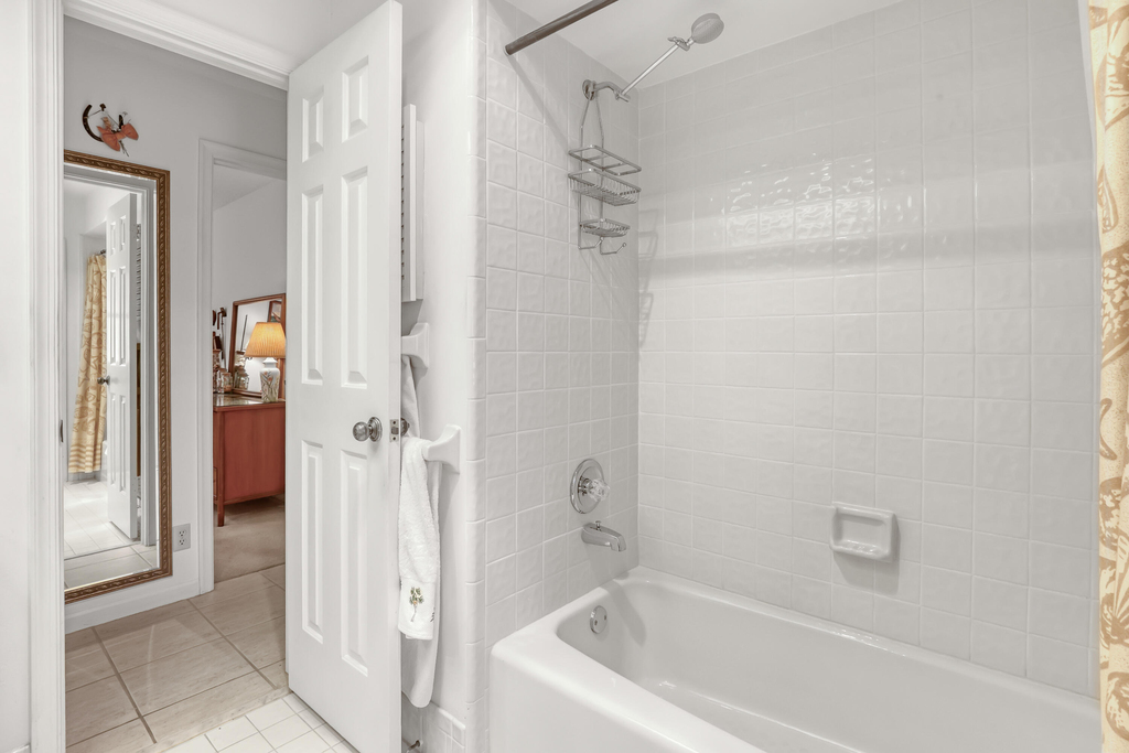 5548 Shirley Drive - Photo 21
