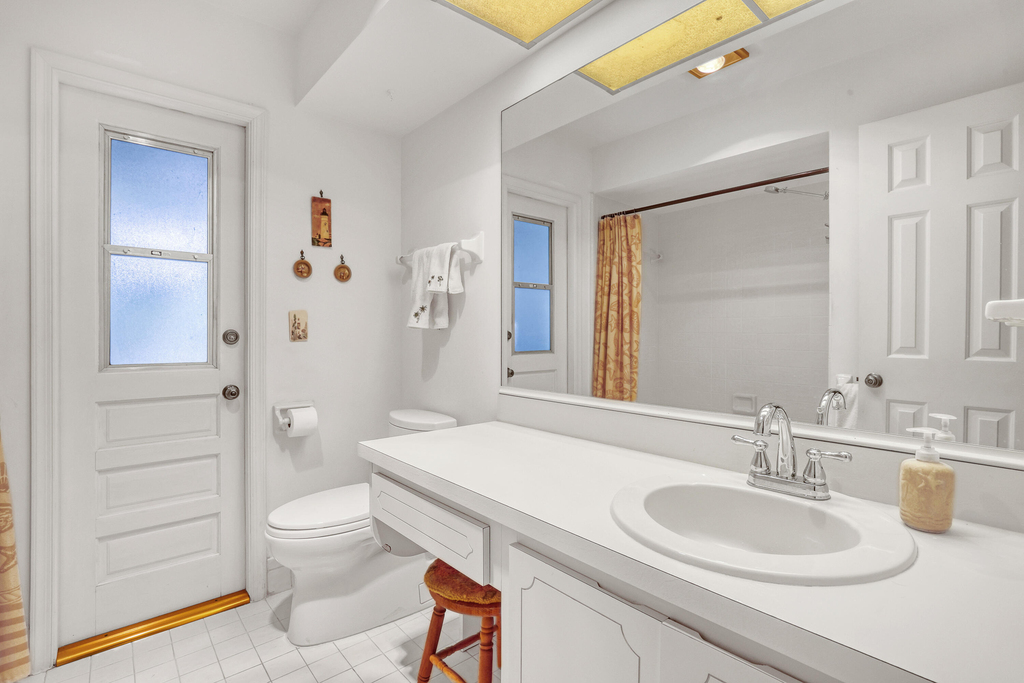 5548 Shirley Drive - Photo 20