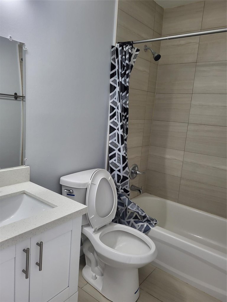 7221 Venetian Street - Photo 5
