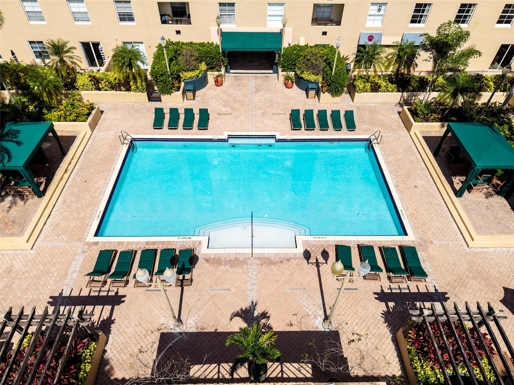 520 Se 5th Avenue - Photo 30
