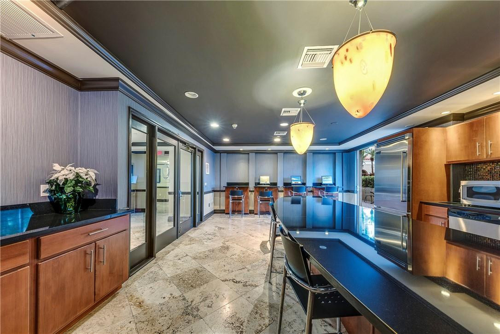 520 Se 5th Avenue - Photo 42