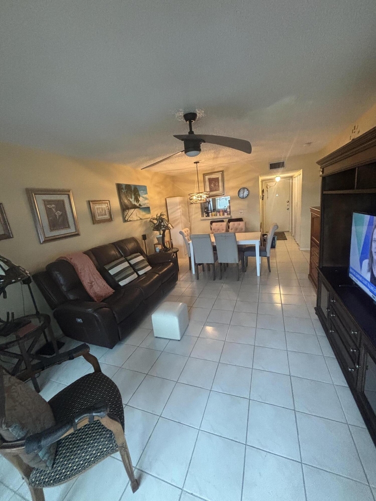 6670 Royal Palm Boulevard - Photo 14