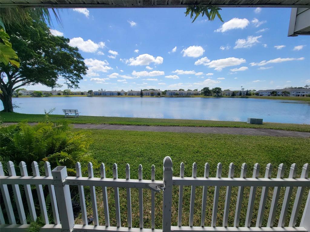 3465 Nw 44th Street - Photo 1