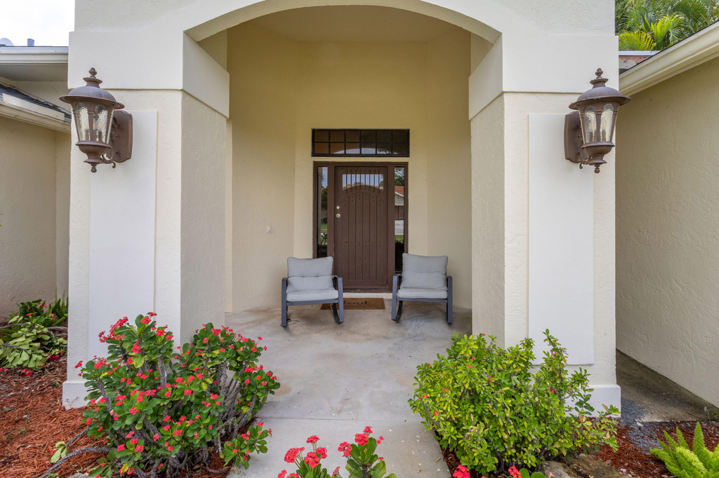 13823 Callington Drive - Photo 1