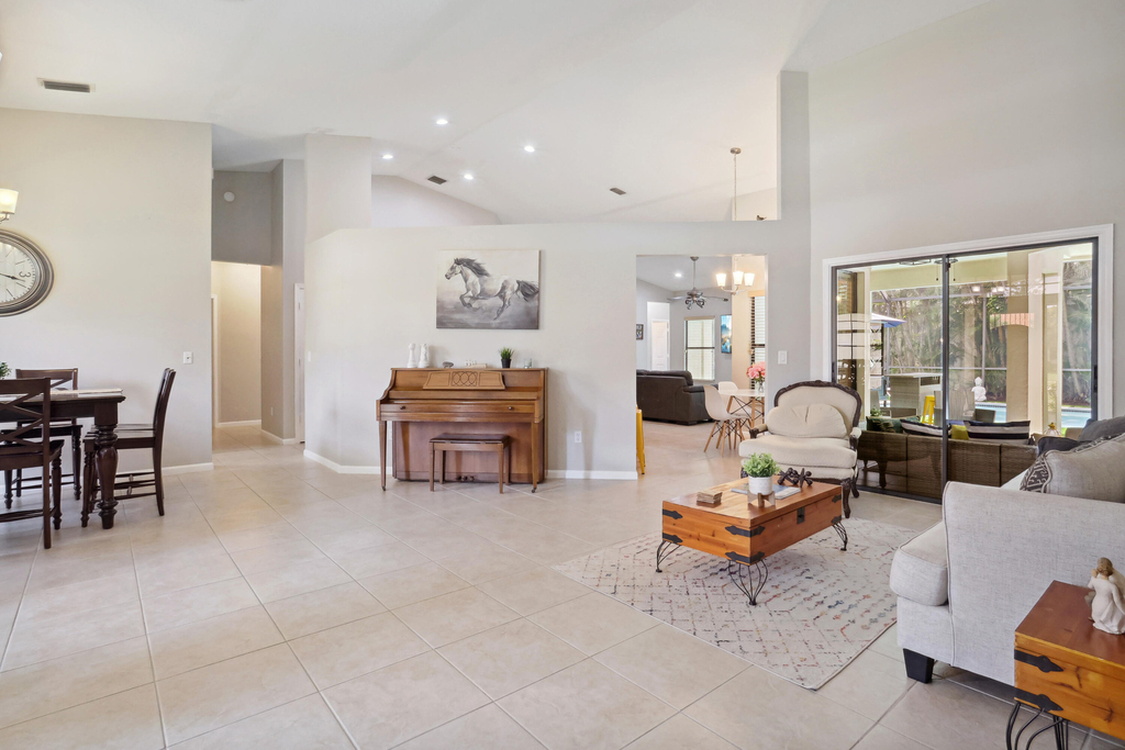 13823 Callington Drive - Photo 4