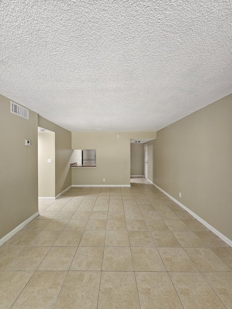 1720 N Congress Avenue - Photo 0