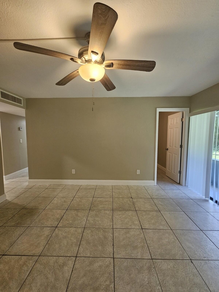 1700 N Congress Avenue - Photo 1