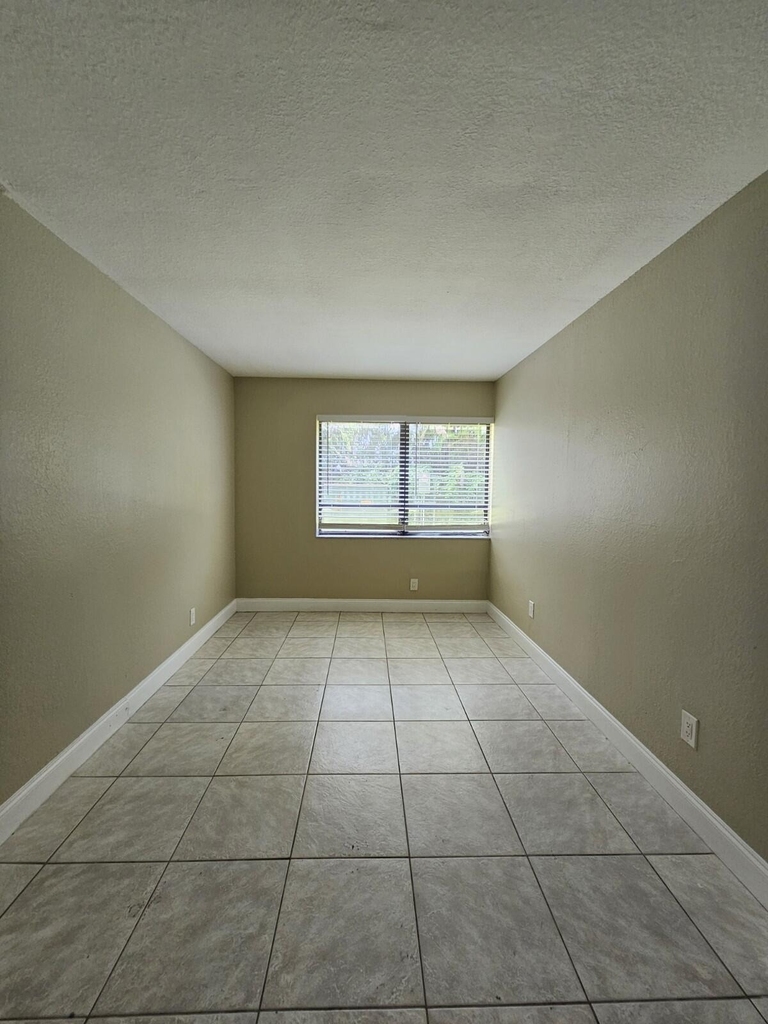 1700 N Congress Avenue - Photo 10