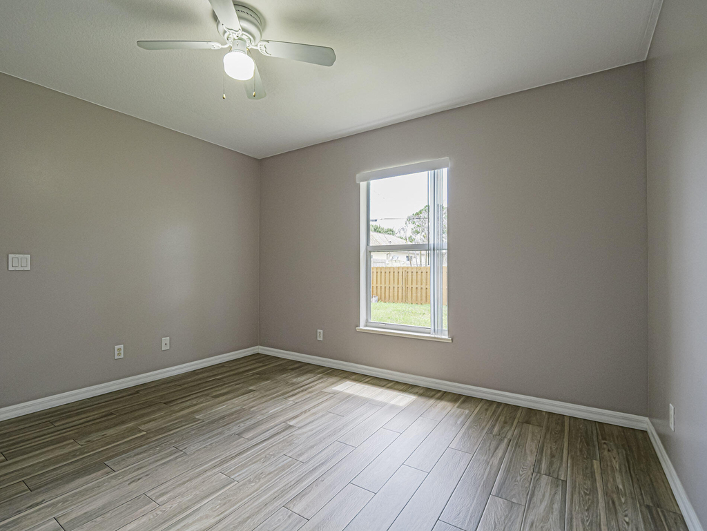 1456 25th Court Sw - Photo 15