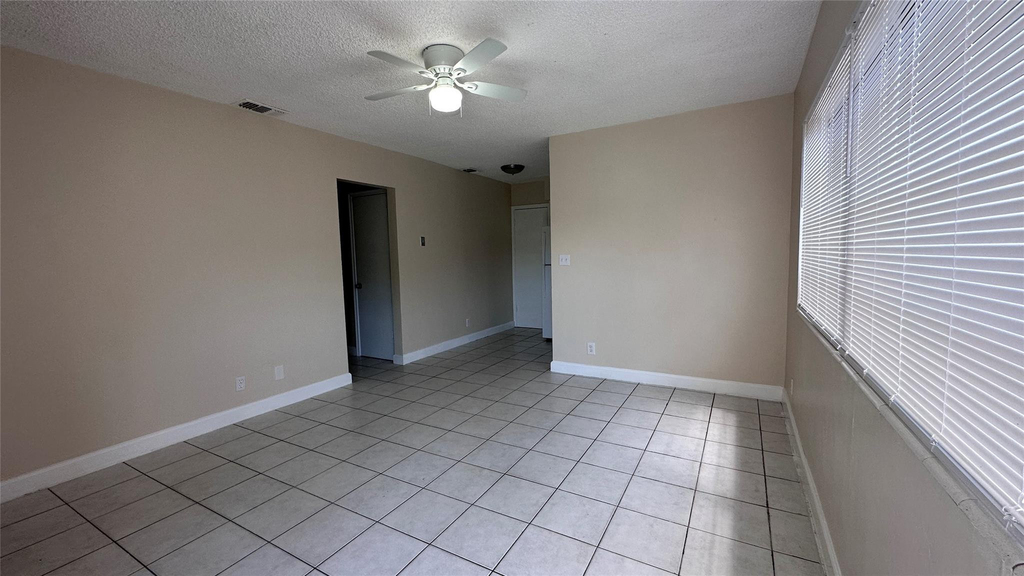 717 Se 16th Street - Photo 3