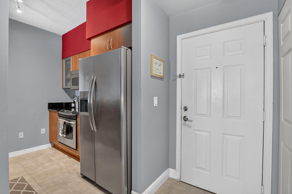 233 S Federal Highway - Photo 5