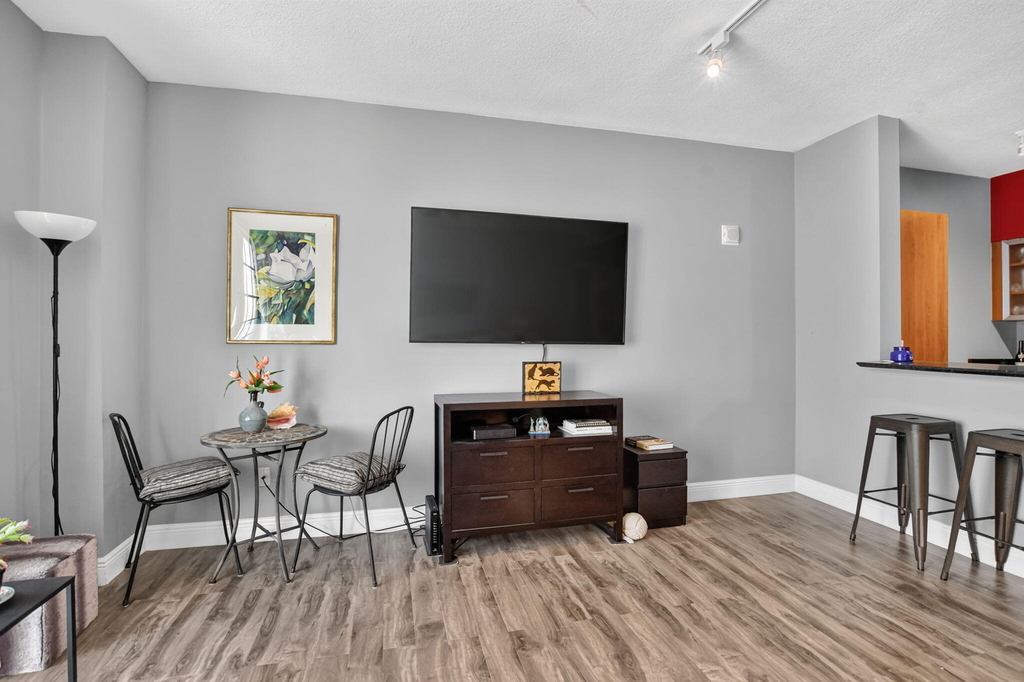 233 S Federal Highway - Photo 4