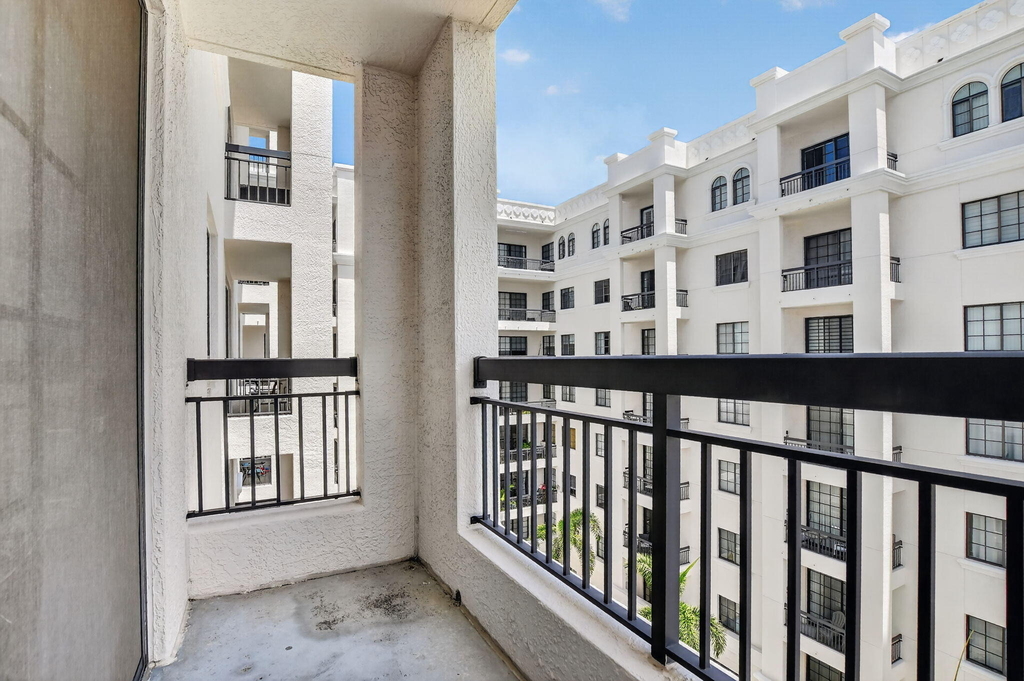 233 S Federal Highway - Photo 16