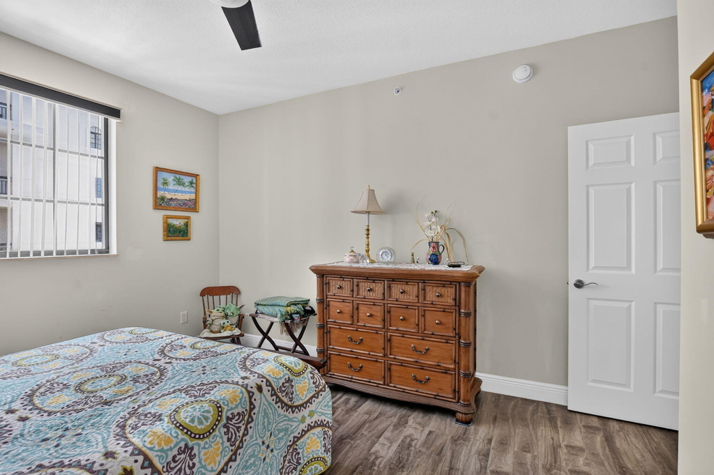 233 S Federal Highway - Photo 13