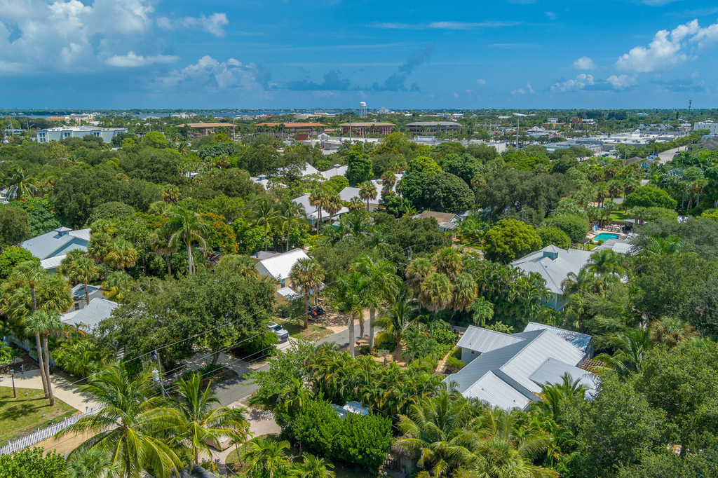 547 Sw Riverview Street - Photo 18