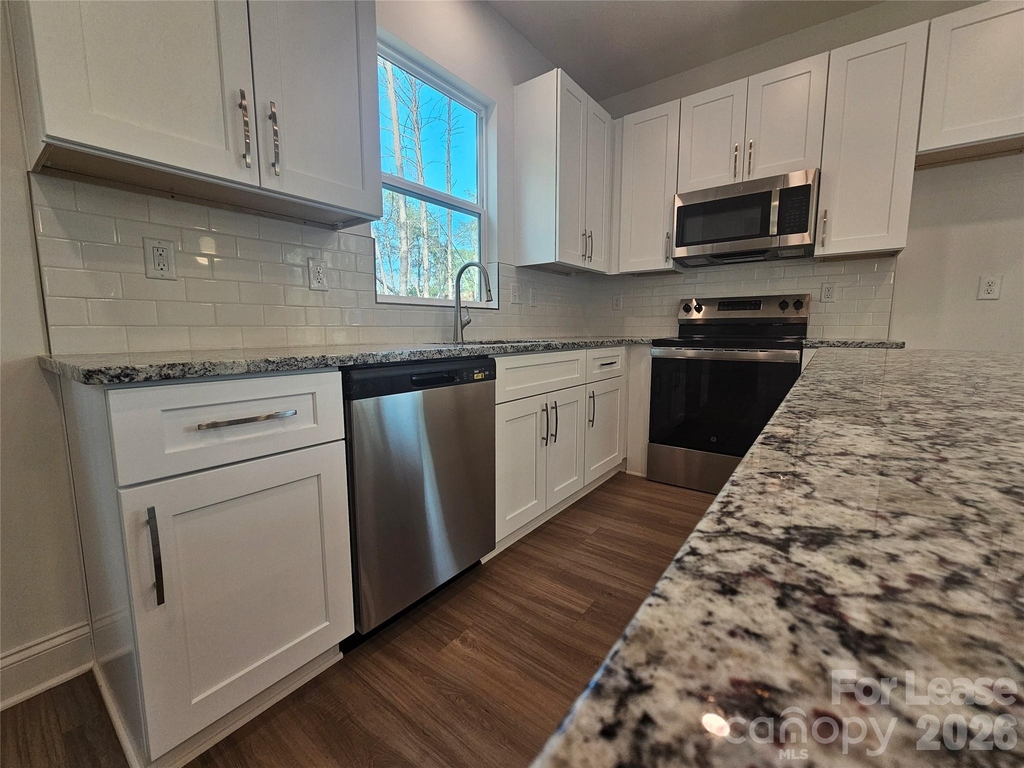 203 Benfield Road - Photo 7