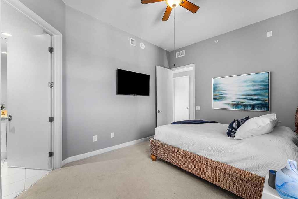 2640 Lake Shore Drive - Photo 21