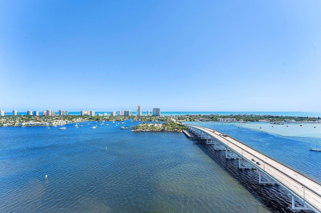 2640 Lake Shore Drive - Photo 27