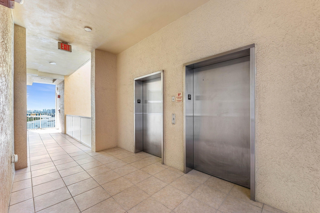 2640 Lake Shore Drive - Photo 58
