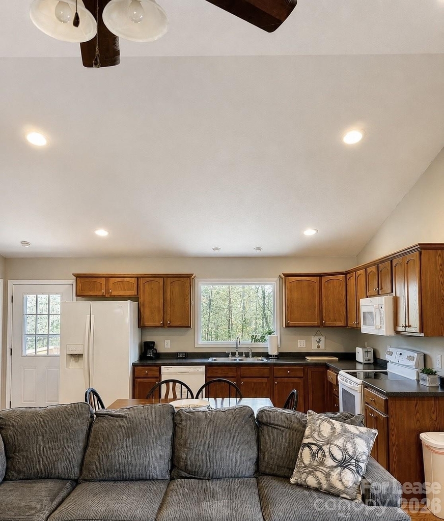 120 Barefoot Ridge Drive - Photo 4