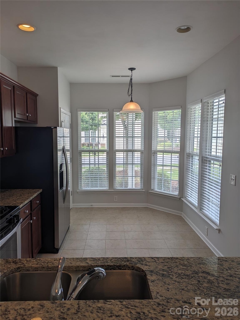 9015 Smokey Hill Lane - Photo 5