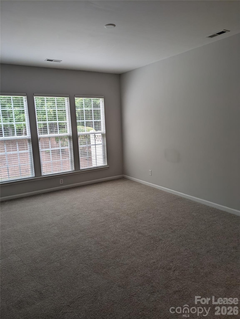 9015 Smokey Hill Lane - Photo 7