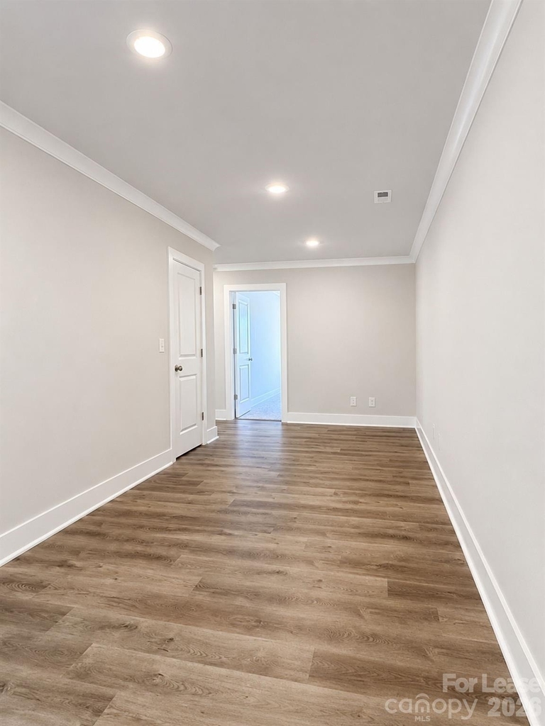 4634 Dogwood Place - Photo 4