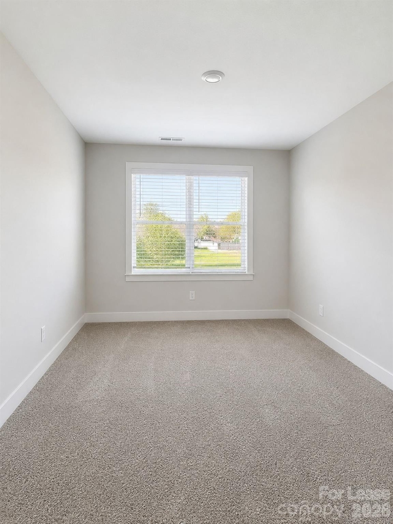 4634 Dogwood Place - Photo 5