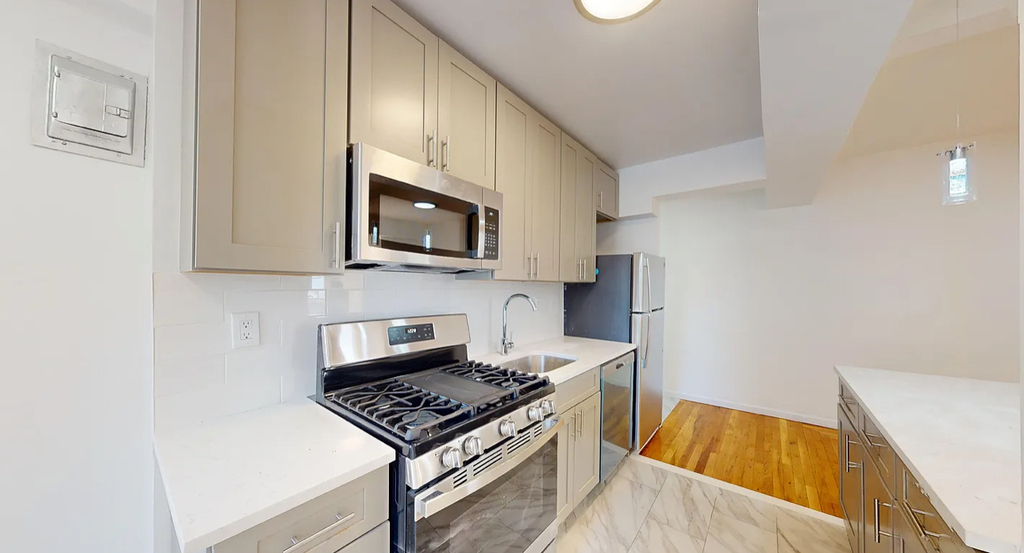 East 38th Street - Photo 2