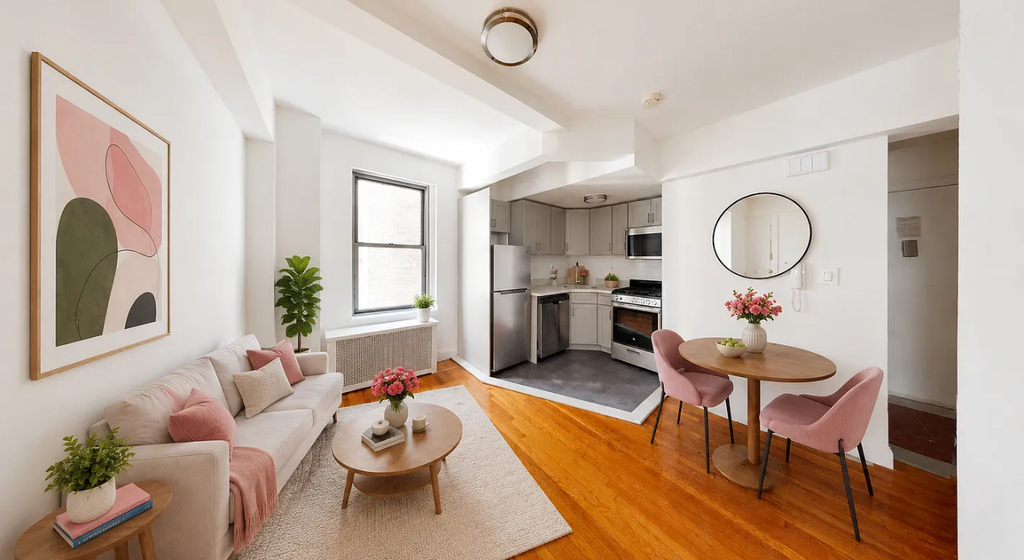East 38th street  - Photo 2