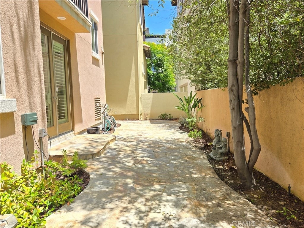 12914 Agustin Place - Photo 30
