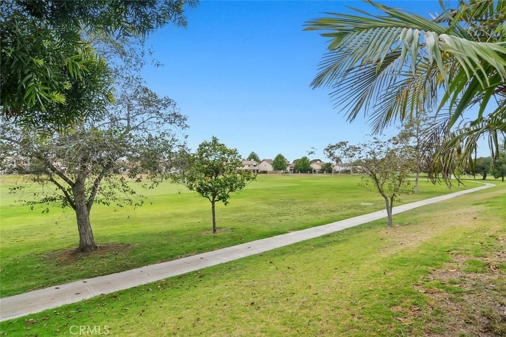 2117 Bermuda Dunes - Photo 21