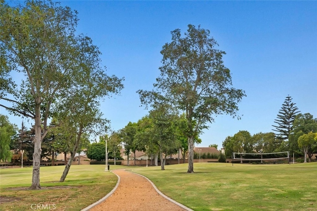 2117 Bermuda Dunes - Photo 31