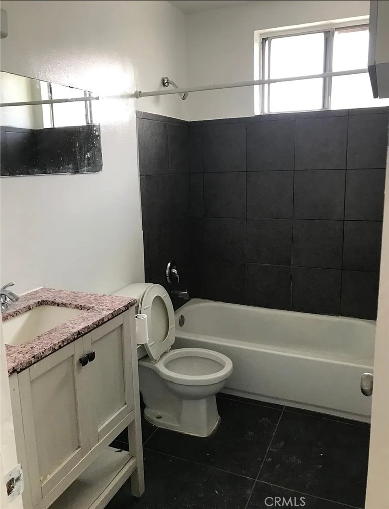 4444 Centinela Avenue - Photo 7