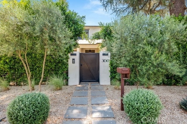 5150 Beeman Avenue - Photo 3