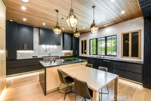 5150 Beeman Avenue - Photo 16