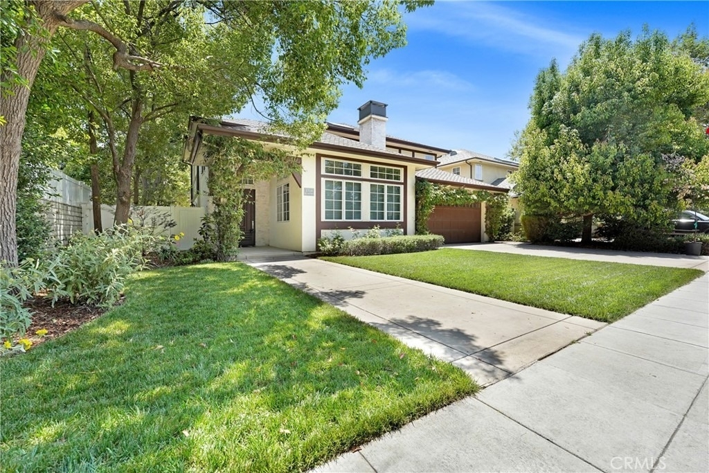 1714 W Oak - Photo 2