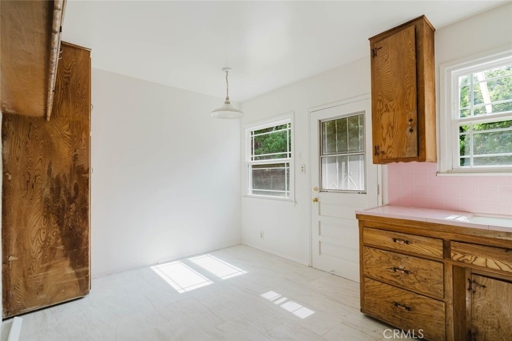 10826 Blucher Avenue - Photo 13