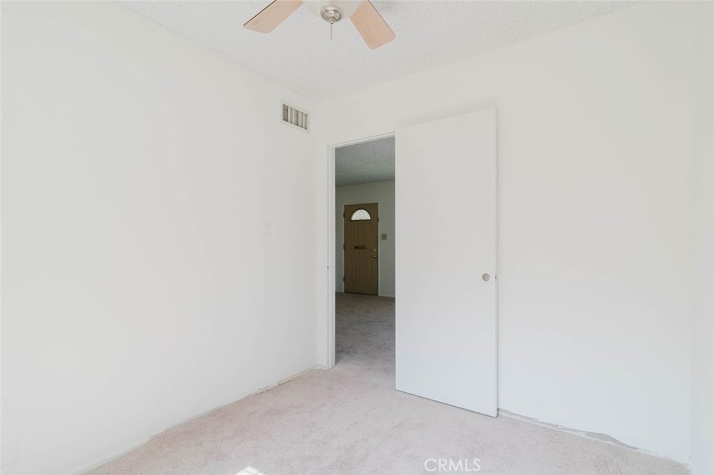10826 Blucher Avenue - Photo 9