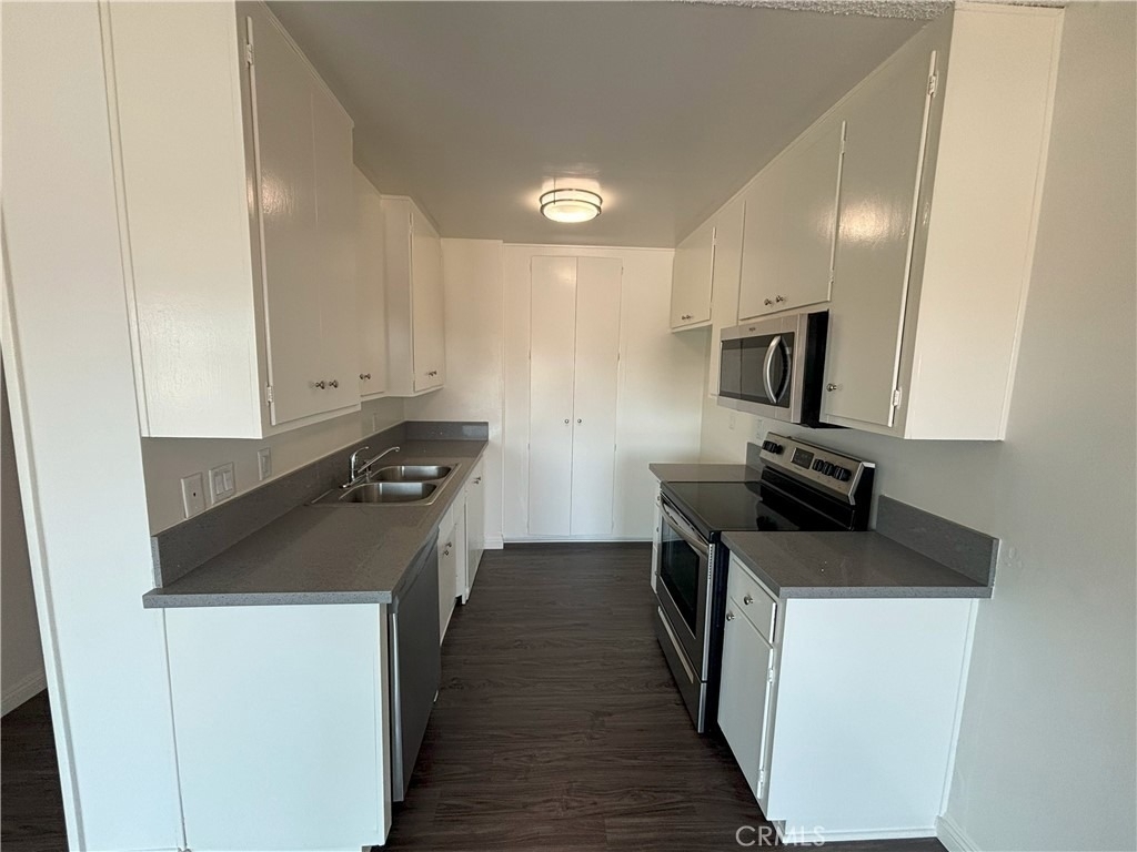 3710 Garnet Street - Photo 9