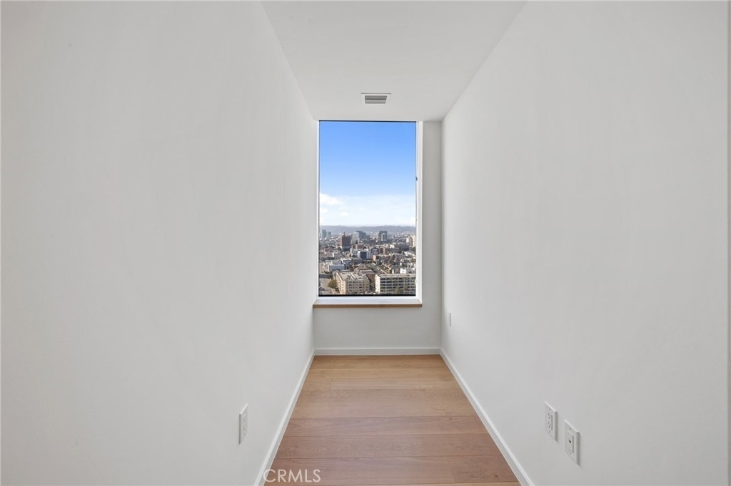 889 Francisco Street - Photo 18